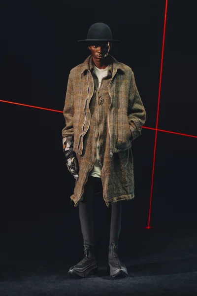 Look 34